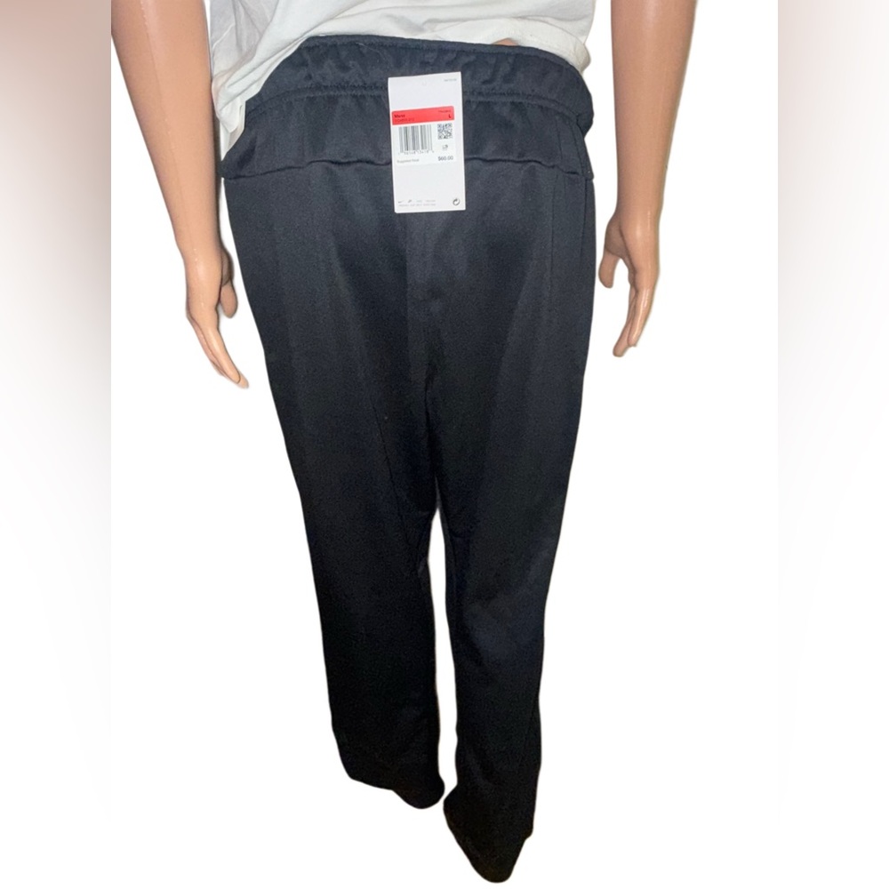 Nike Therma-FIT Black Jogger Sweatpants Size Large Standard Fit NWT - Picture 3 of 7